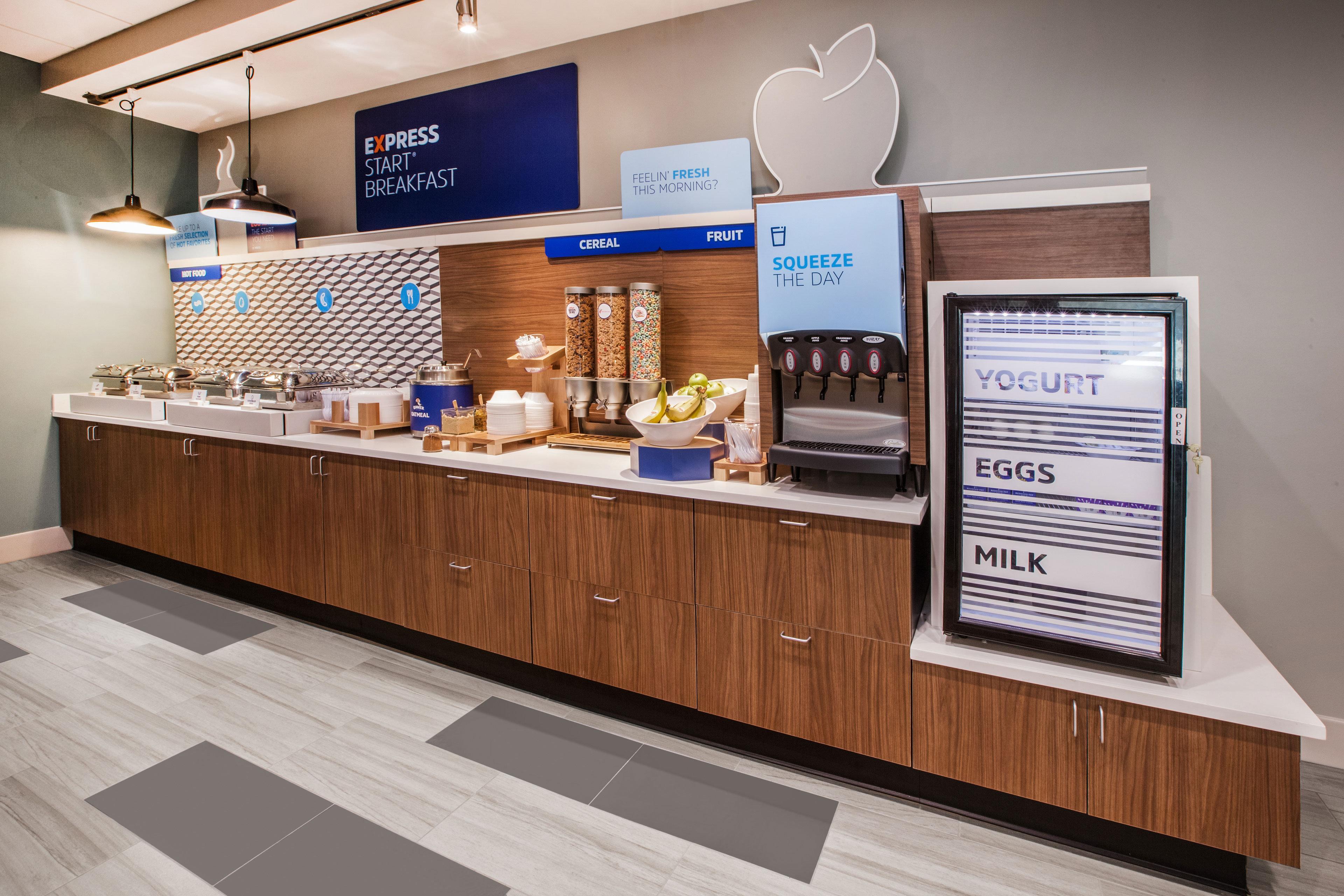 Holiday Inn Express Hotel & Suites Sedalia By Ihg Ngoại thất bức ảnh